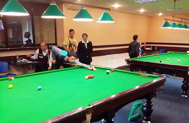 Момент матча между Вилюсом Шульте и Александром Костюковцом